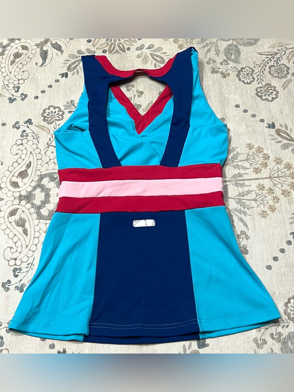 Crowned Athletics X Disney Princess Mulan Women’s Athletic Tank Small - Picture 4 of 9